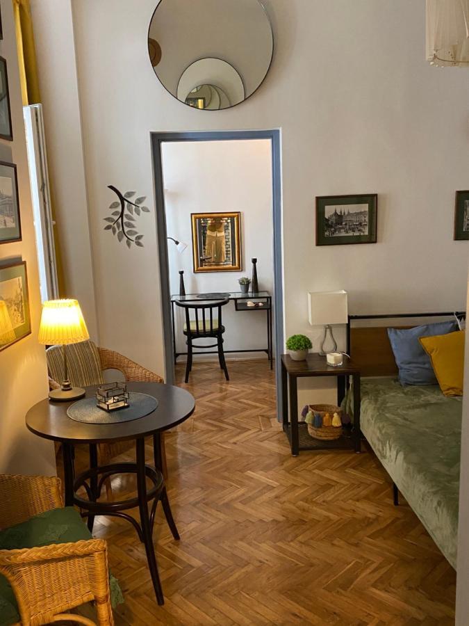 Downtown Lair Apartment บูดาเปสต์ ภายนอก รูปภาพ